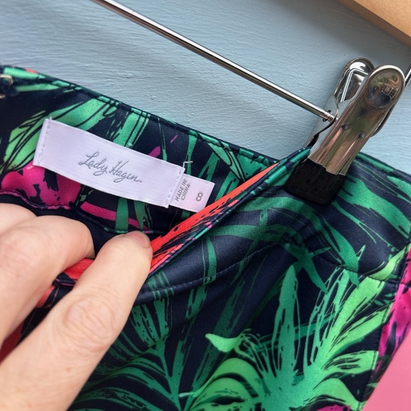 Lady Hagen‎ Leaf Print Skirt - Green and Pink - Picture 3 of 5